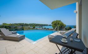 Villa Cedar